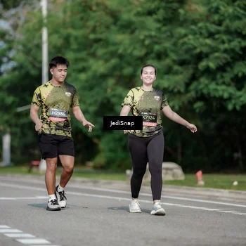 Runner Photo 6882613