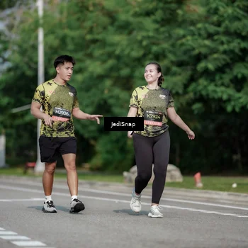 Runner Photo 6882615