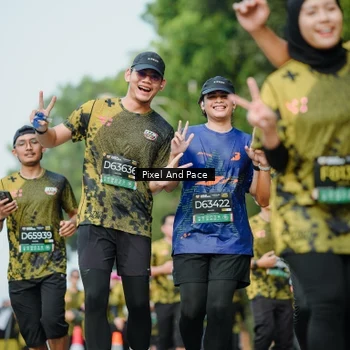 Runner Photo 6882660