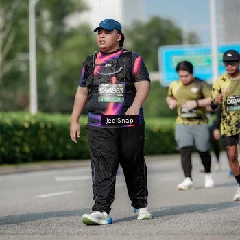 Runner Photo 6882690