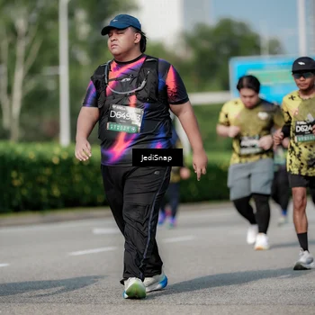 Runner Photo 6882698