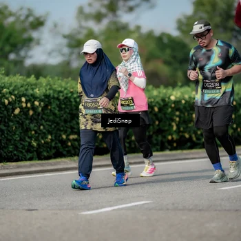 Runner Photo 6882722