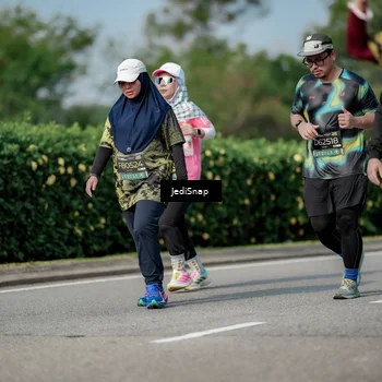Runner Photo 6882727
