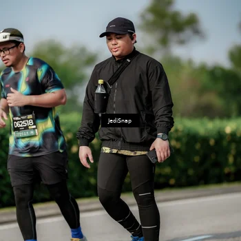 Runner Photo 6882736