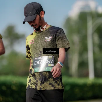 Runner Photo 6882749