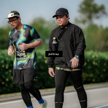 Runner Photo 6882751