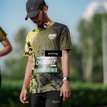 Runner Photo 6882753