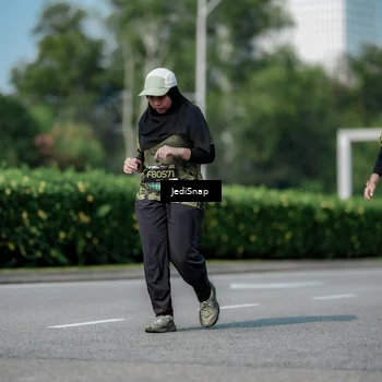 Runner Photo 6882756