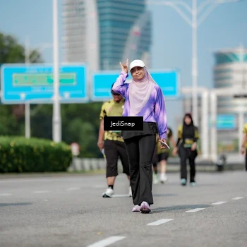 Runner Photo 6882781