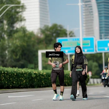 Runner Photo 6882817