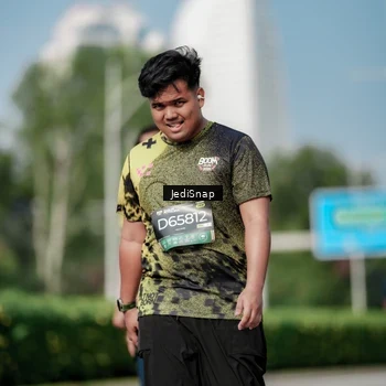 Runner Photo 6882851