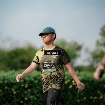 Runner Photo 6882856