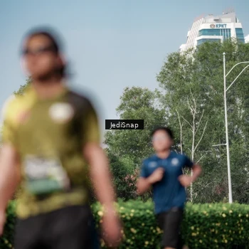 Runner Photo 6882861