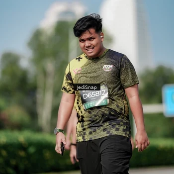Runner Photo 6882866