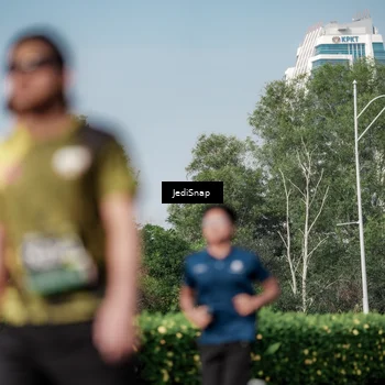 Runner Photo 6882878