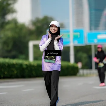 Runner Photo 6882880