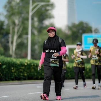Runner Photo 6882896