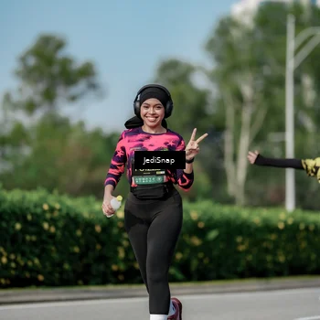 Runner Photo 6882924