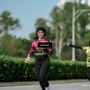 Runner Photo 6882930