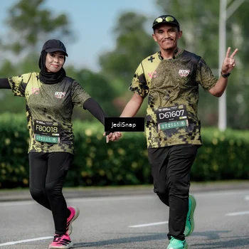 Runner Photo 6882934