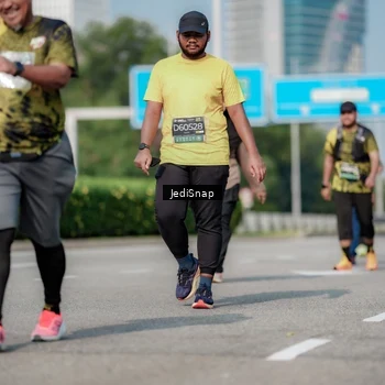 Runner Photo 6882949