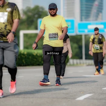 Runner Photo 6882951