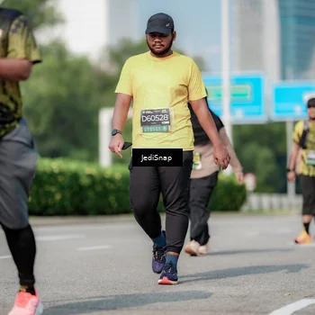 Runner Photo 6882955