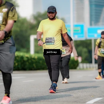 Runner Photo 6882961