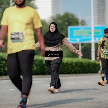 Runner Photo 6882962