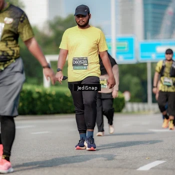 Runner Photo 6882968