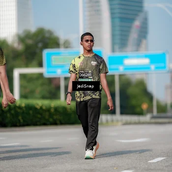 Runner Photo 6882985
