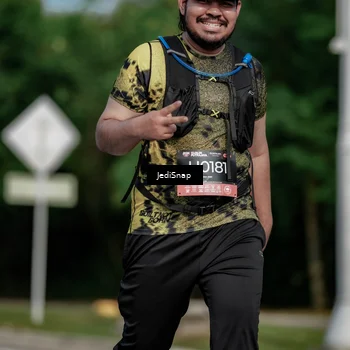 Runner Photo 6883025