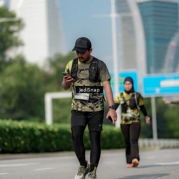 Runner Photo 6883083