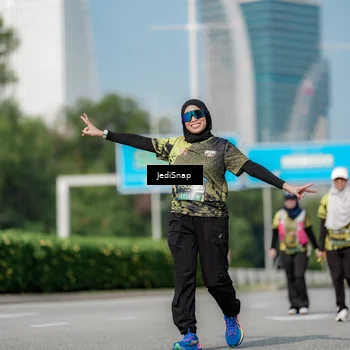 Runner Photo 6883117