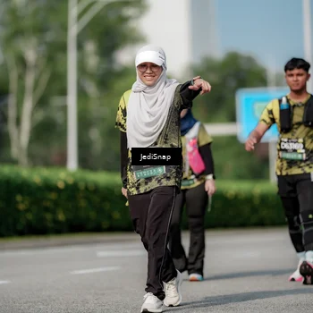 Runner Photo 6883119