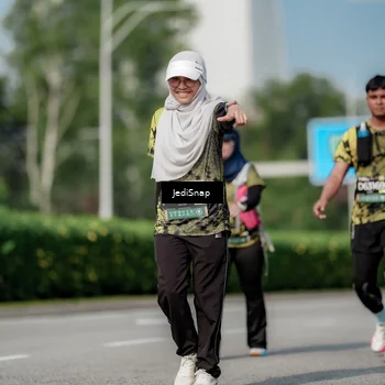 Runner Photo 6883125