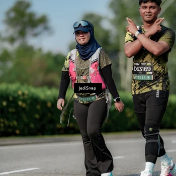 Runner Photo 6883146