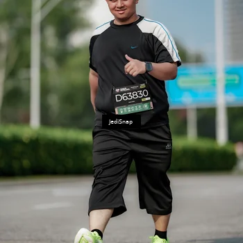 Runner Photo 6883149