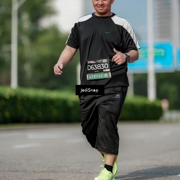 Runner Photo 6883150