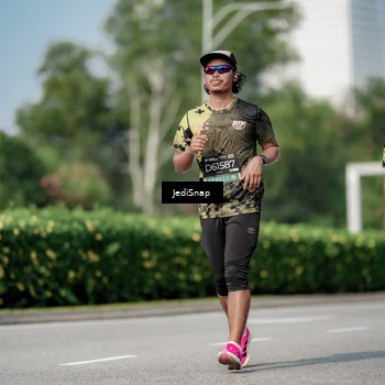 Runner Photo 6883169