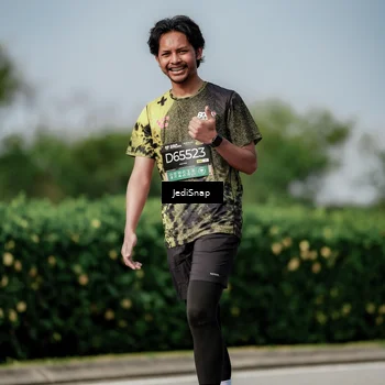 Runner Photo 6883228
