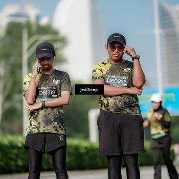 Runner Photo 6883243