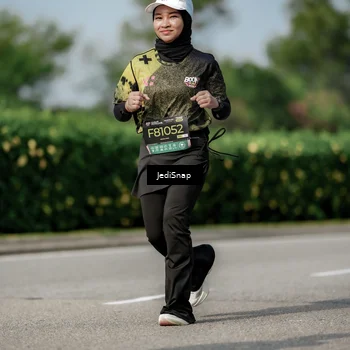 Runner Photo 6883261