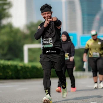 Runner Photo 6883287