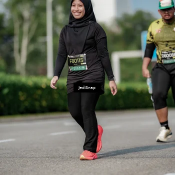 Runner Photo 6883289