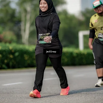 Runner Photo 6883290