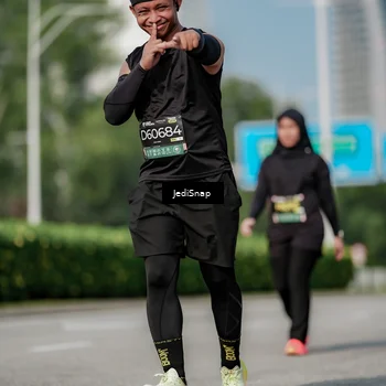 Runner Photo 6883297