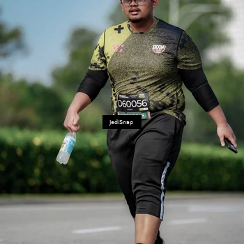 Runner Photo 6883305