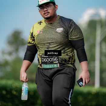 Runner Photo 6883315