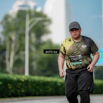 Runner Photo 6883343